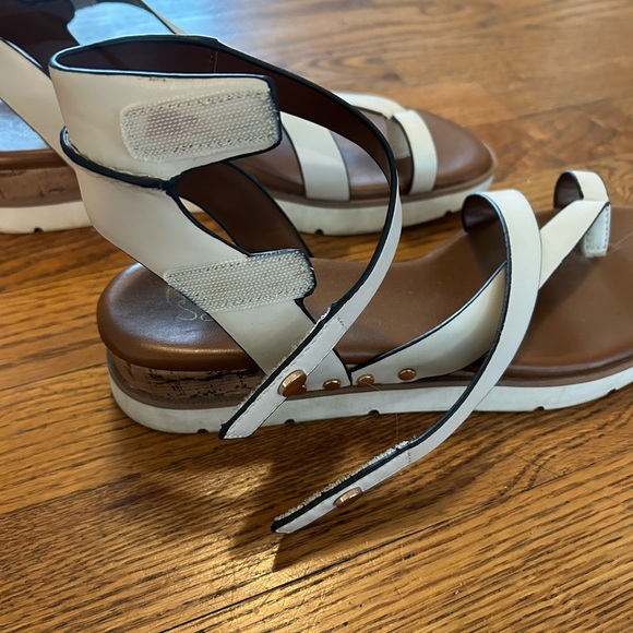 Franco Sarto sandals - Picture 5 of 7